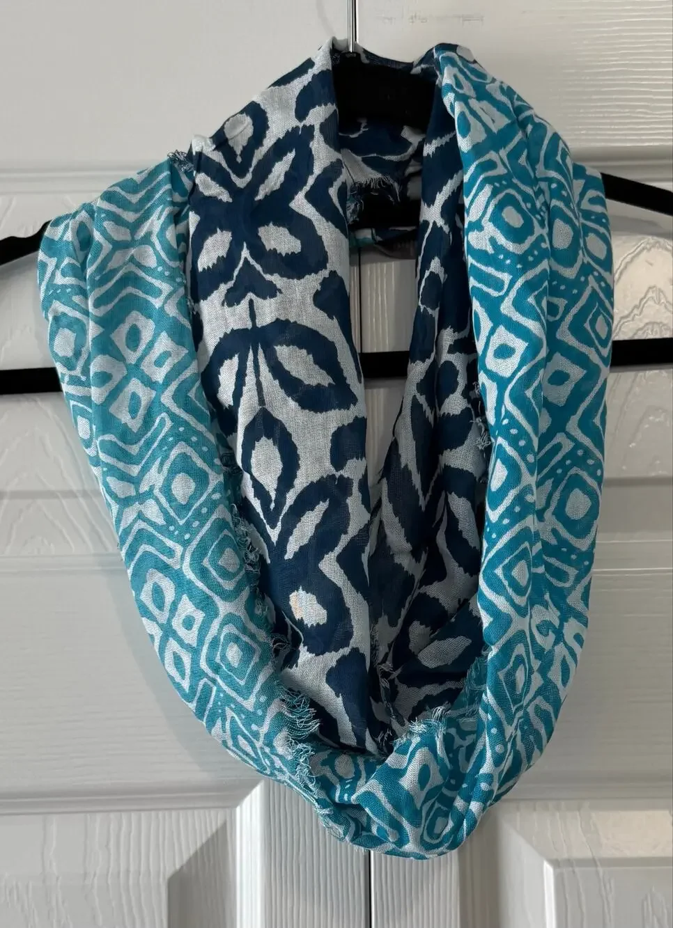 J. Jill Blue Reversible Print Infinity Scarf 100% Viscose Lightweight